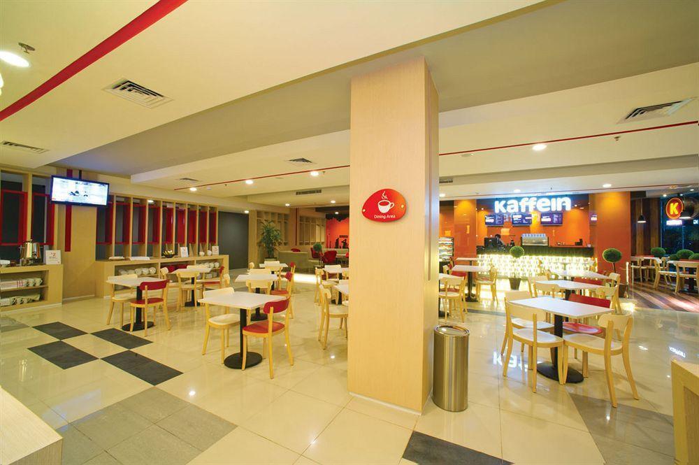 1o1 Urban Kelapa Gading Hotel
